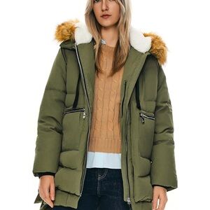 Orolay Women’s Down Coat with Fur Lined Hood Olive Green